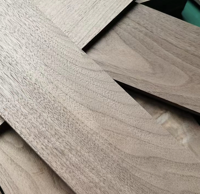 Αγορά 2200*205*1,2 mm Μαύρο φινίρισμα δαπέδου από καρύδια για έπιπλα υψηλής ποιότητας online manufacture